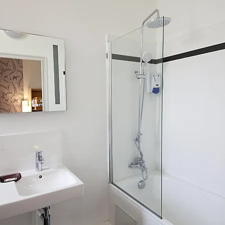 Hotel Elisabeth Gare Sncf 2*
